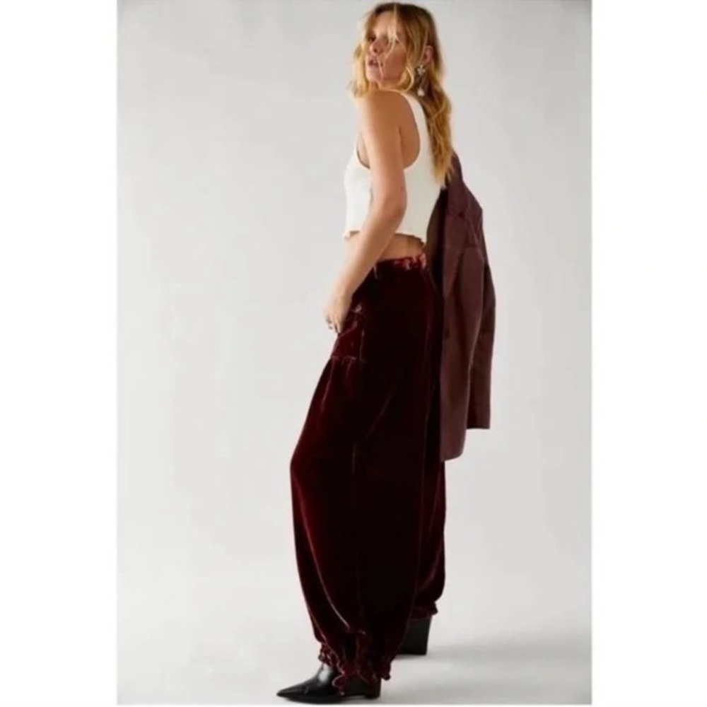NWOT Free People Lotus Velvet Relaxed Straight Leg Pants - Picture 8 of 15